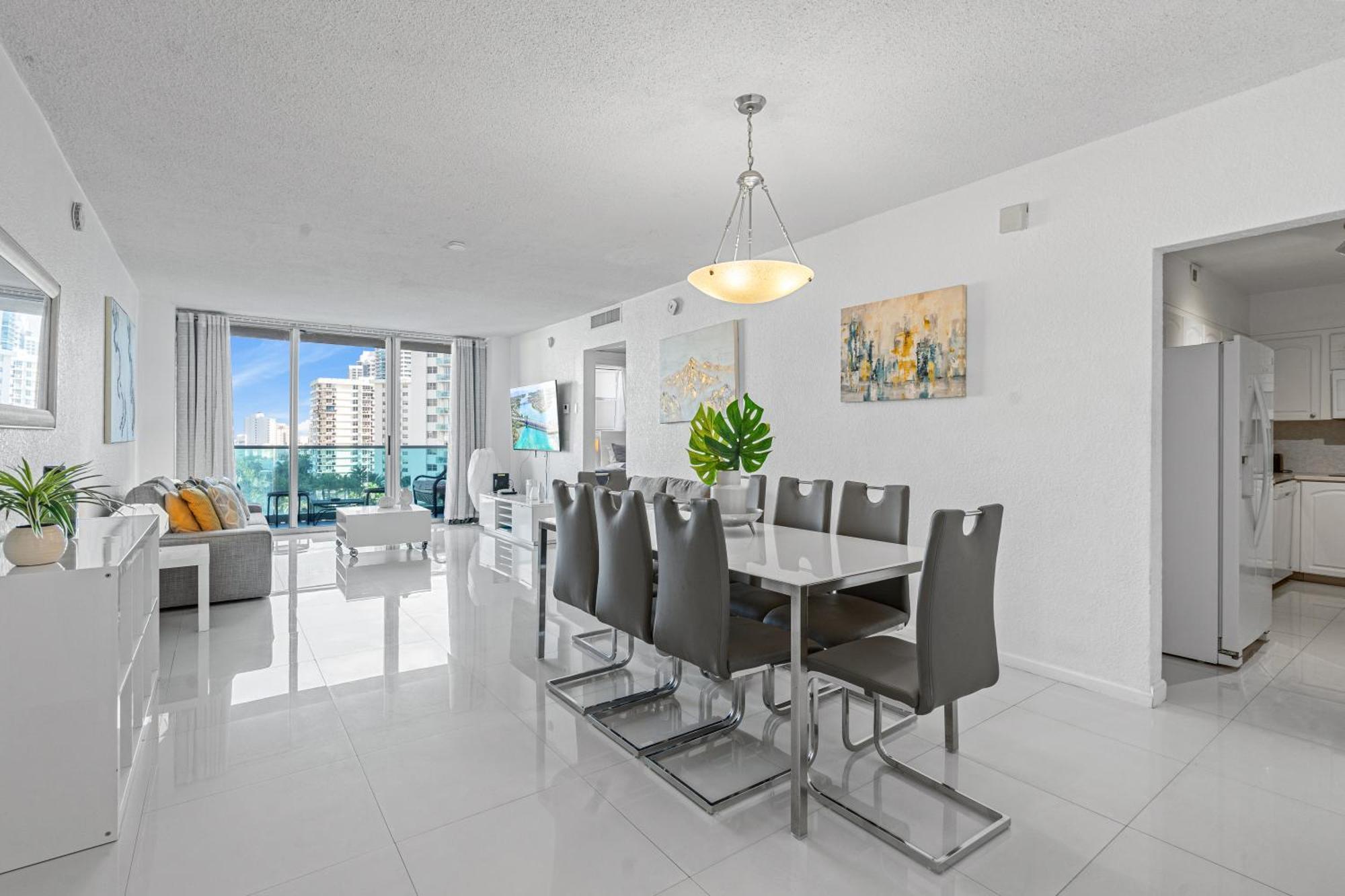 Great Apartment With Beach Access Hollywood Eksteriør billede