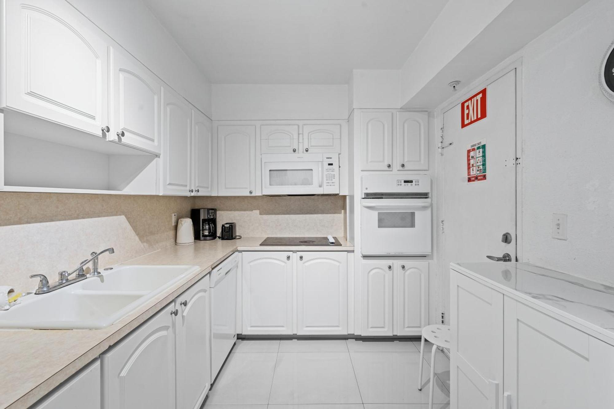 Great Apartment With Beach Access Hollywood Eksteriør billede